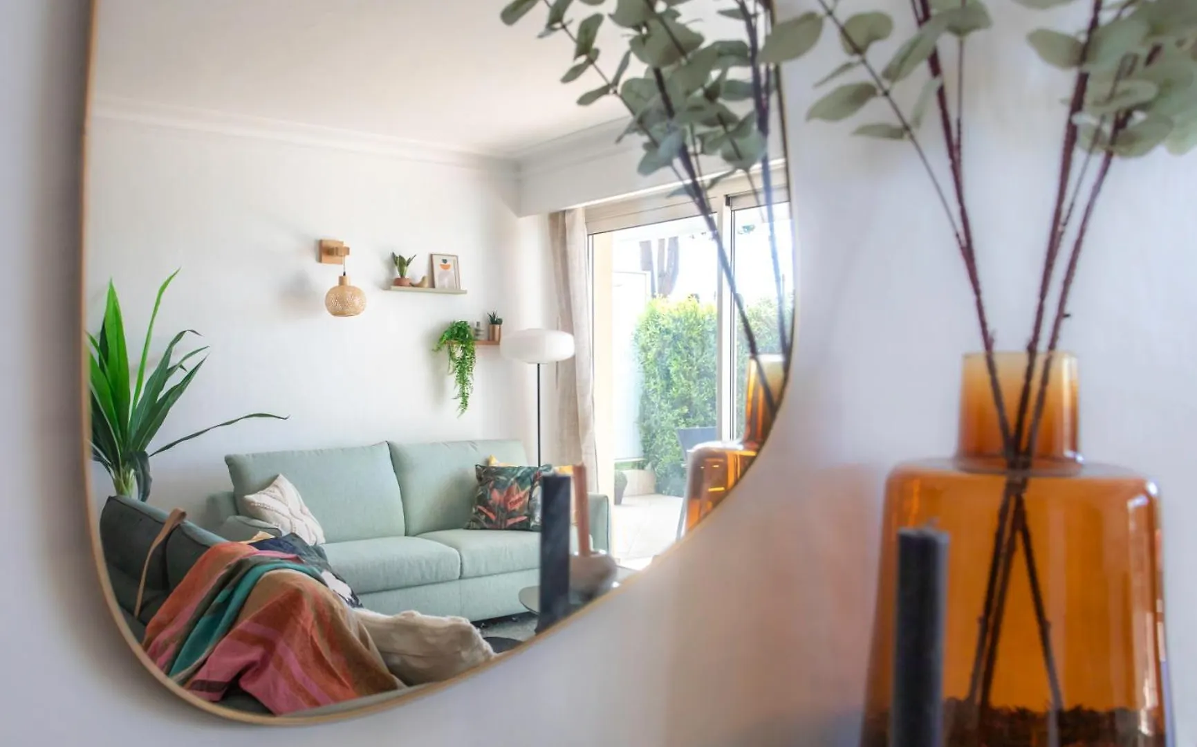 A13 - 1 Bdr Garden Floor Fontonne - Ac, Pool & Parking Apartment Antibes